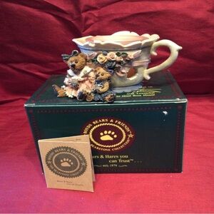 Boyd’s Bears Ms Bruin & Bailey Tea Time Candle Holder